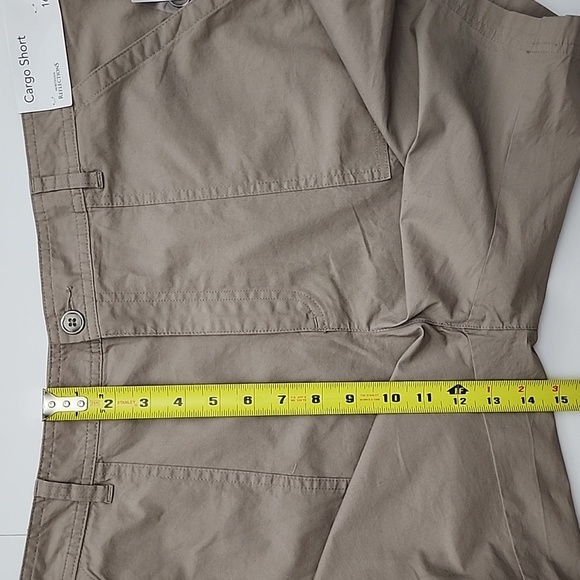 Northern Reflections Women's Cargo Casual Short Stretch Cotton Beige Sand Sz 16 - Picture 13 of 14
